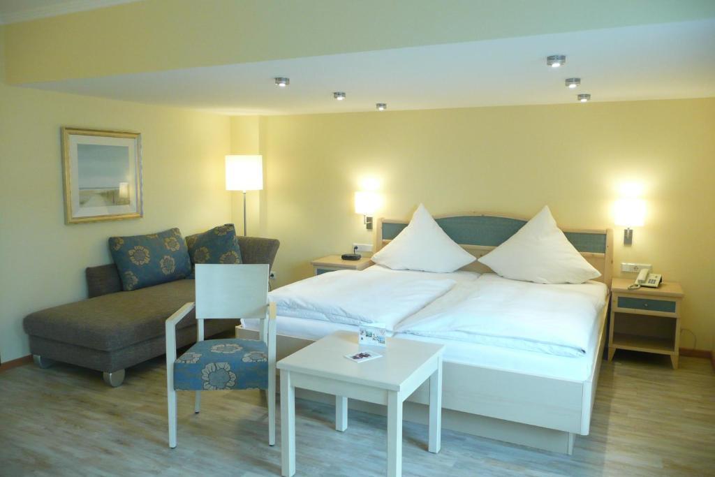 Seehotel Neue Liebe Куксхафен Номер фото