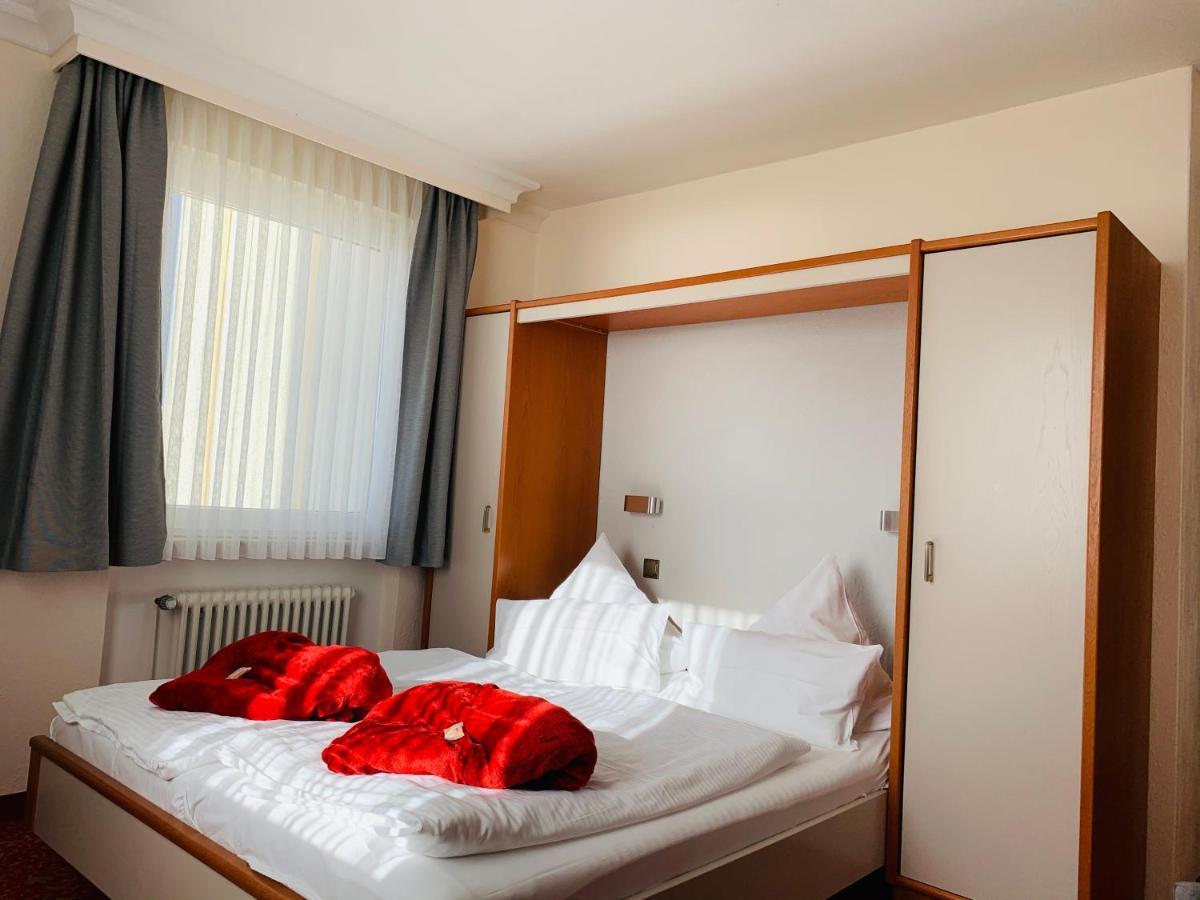 Seehotel Neue Liebe Куксхафен Экстерьер фото